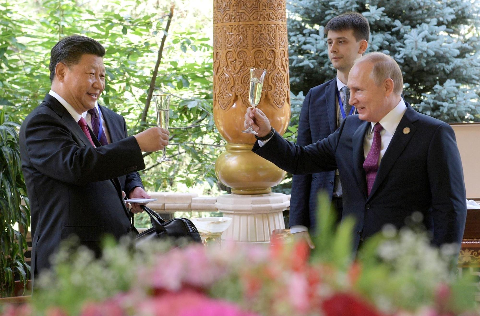 Putin Xi Sektchen
