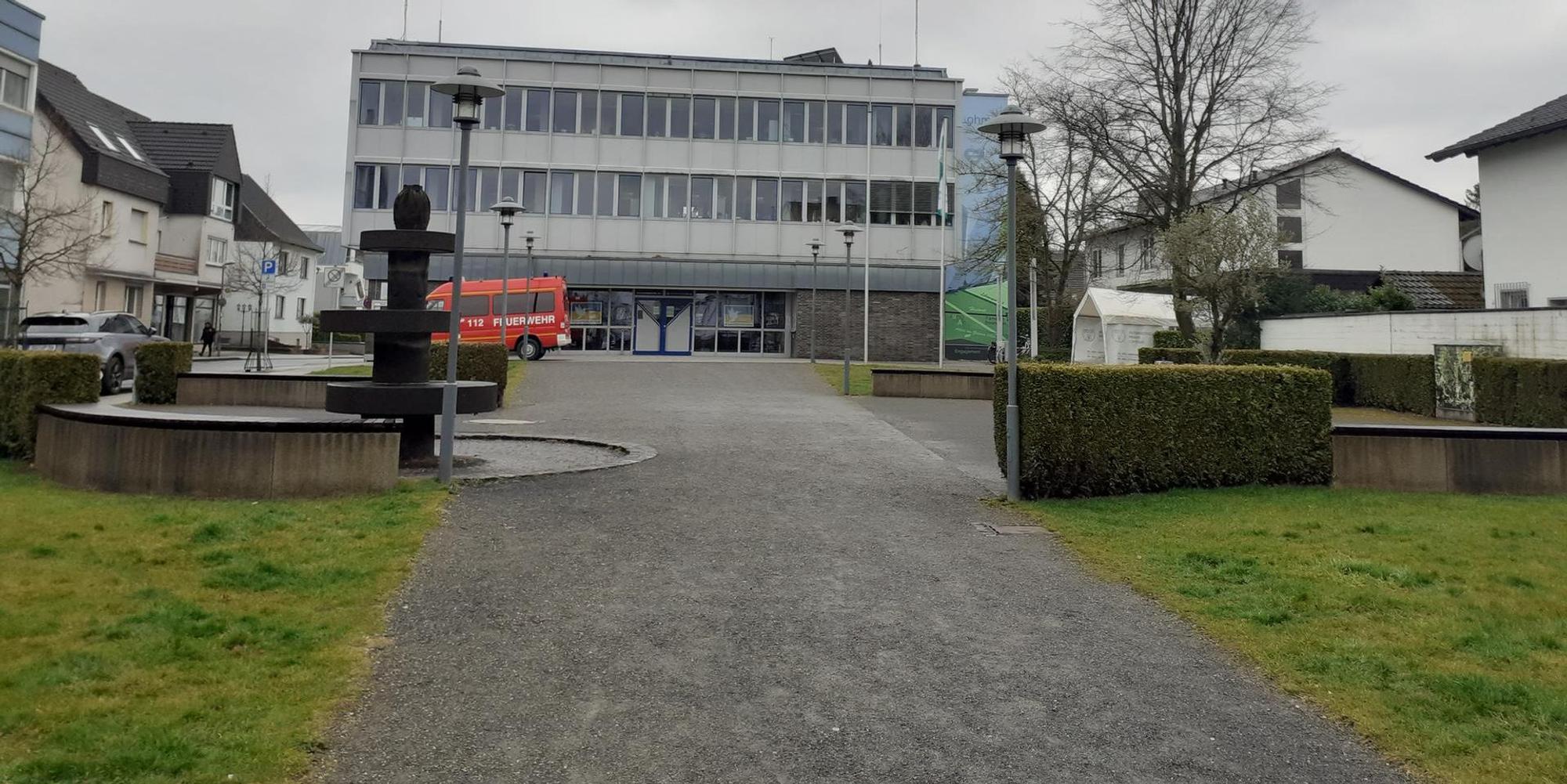 Lohmar_Rathaus