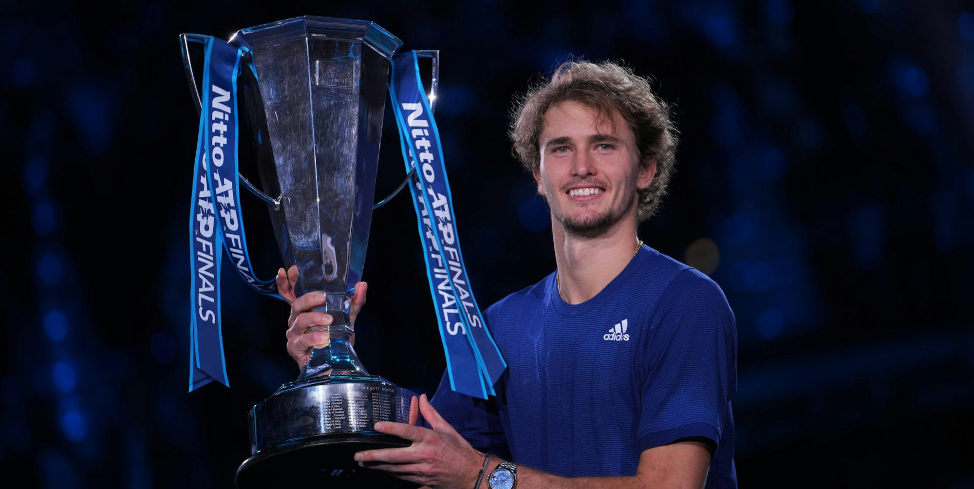 Zverev mit Pokal