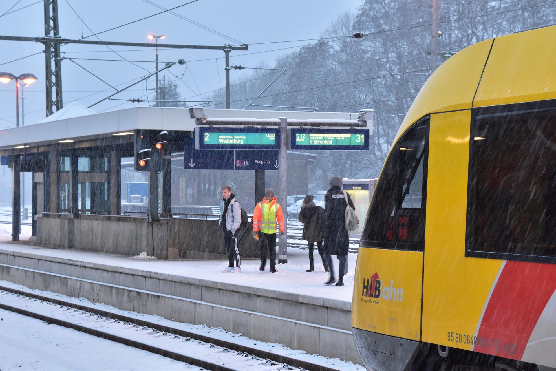 Der Bahnhof Au