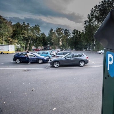 leverkusen-parkplatz-schlebusch--ALF_5734