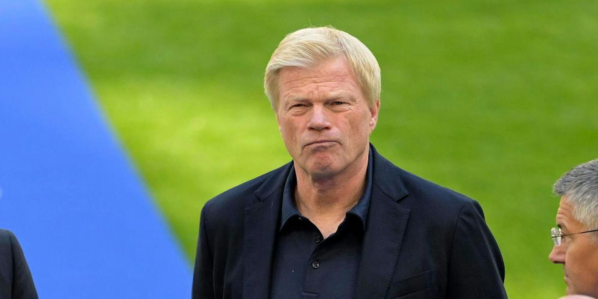 Kahn bei Teampräsentation