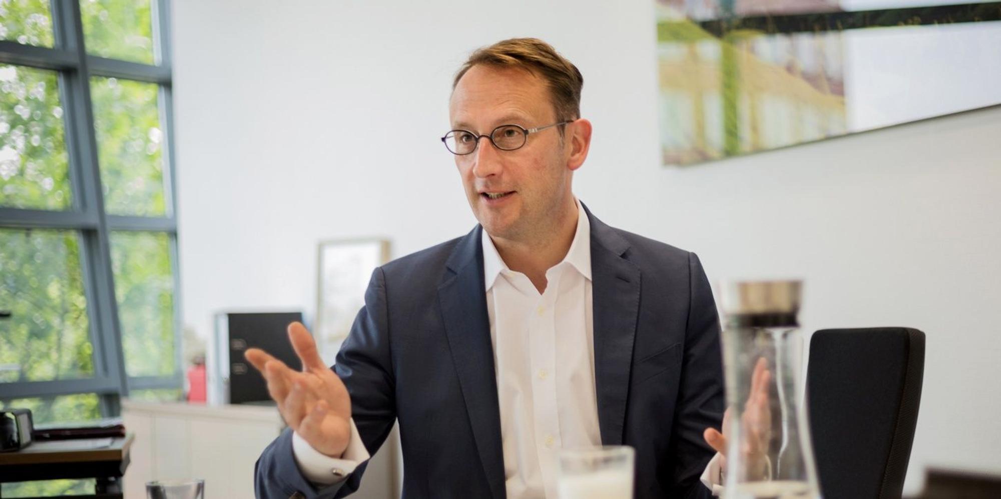 Tobias Schmid
