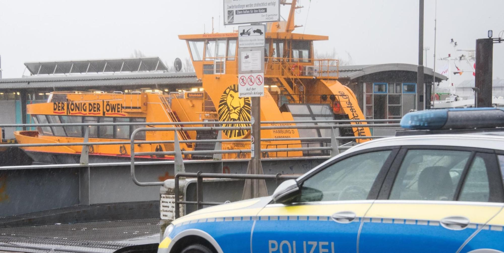 Fähre Hamburg Tollerort