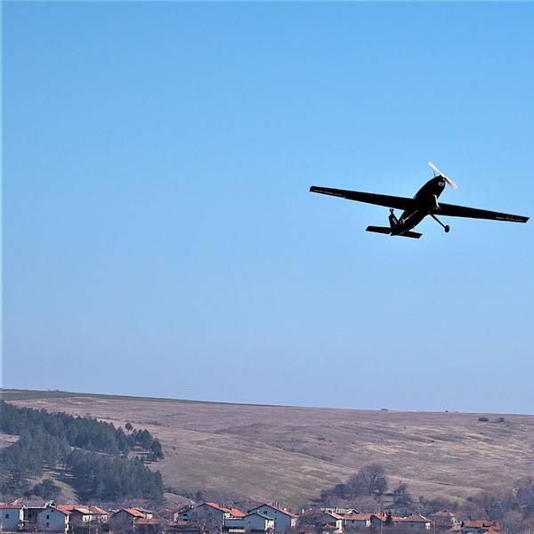Dronamics