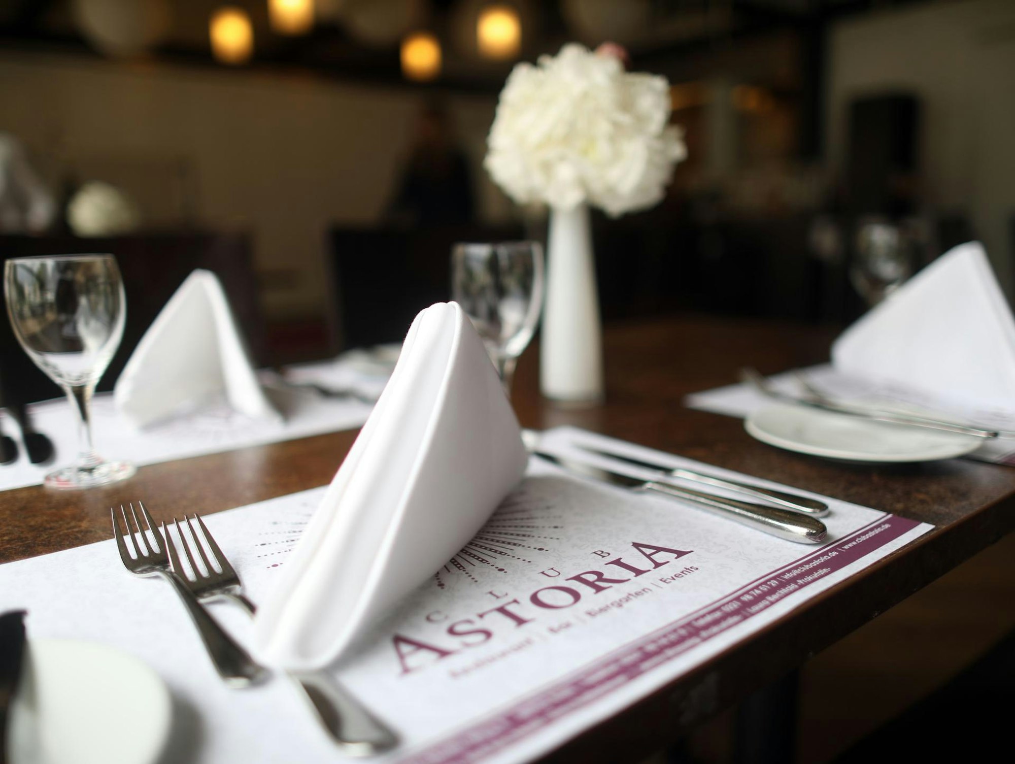 club astoria innen gedeck nah