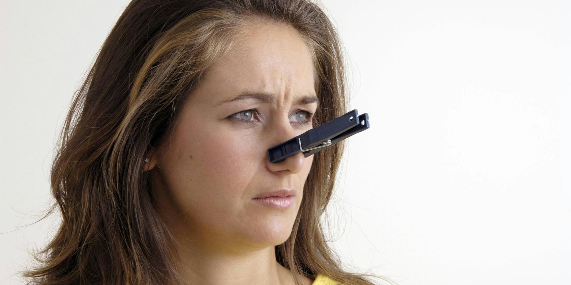 Nase_zuhalten_Gestank_imago