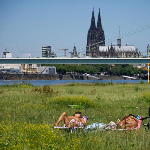 Sommertag_in_Koeln_65777190
