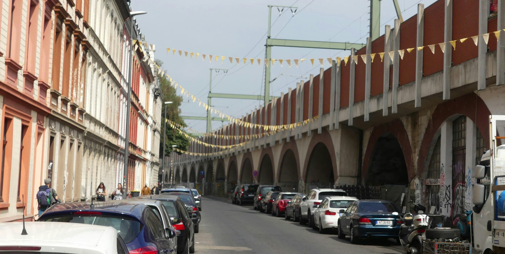 roes-huettenstrasse-001