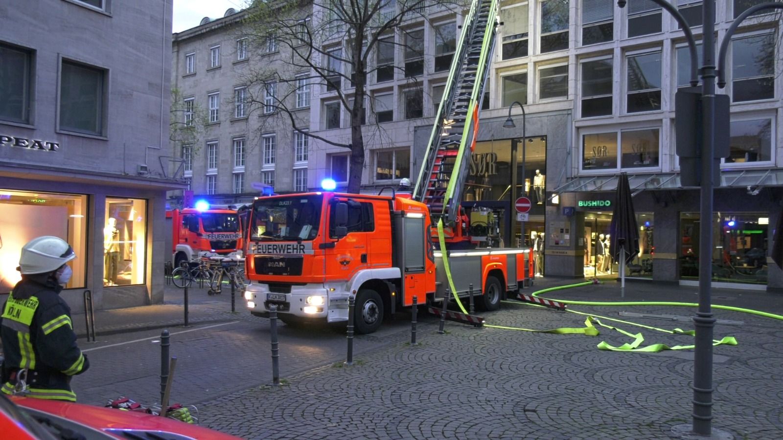 Rettung Mittelstraße 1