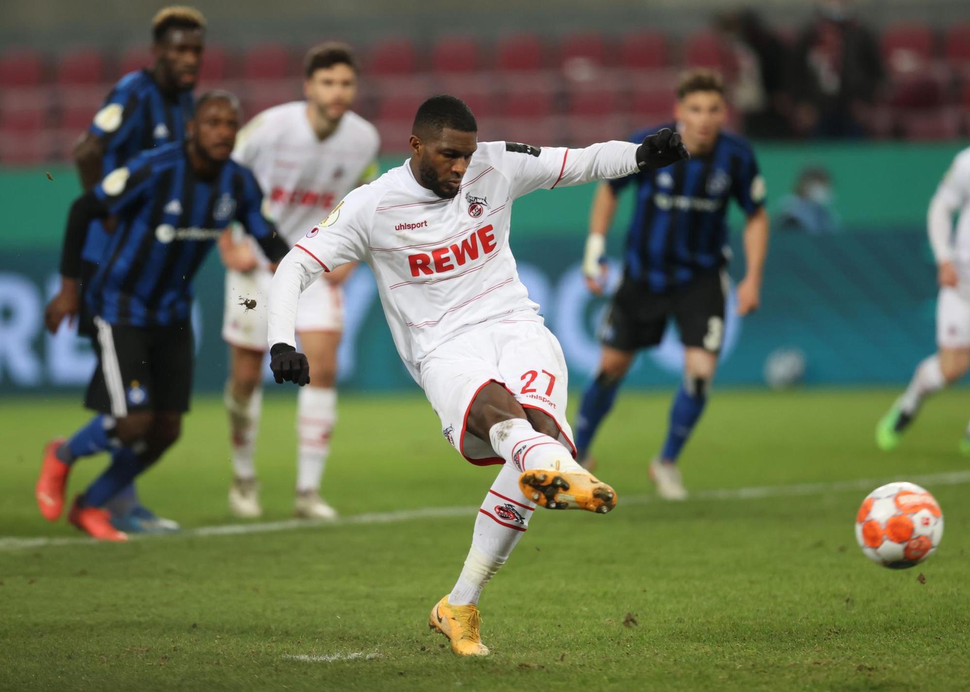 Modeste beim Elfer