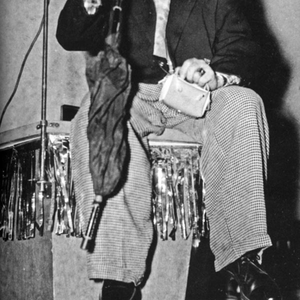 MDS-KSTA-2014-02-07-71-64989143