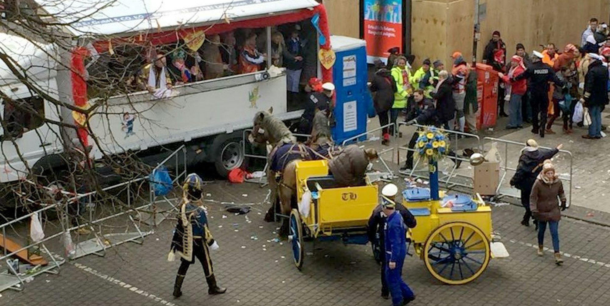 Unfall Pferde Rosenmontag 1 dpa