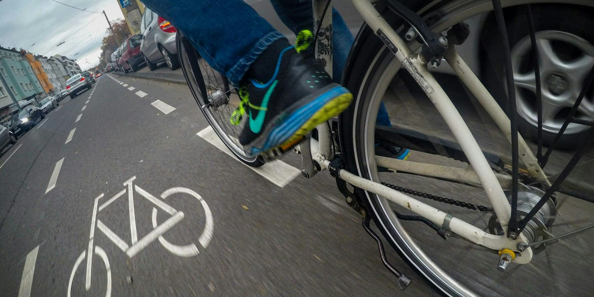 20201030-HKP-radfahrstreifen-1597