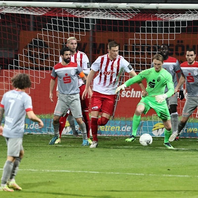 B5A6808A-1BC1-41FF-8CA2-F5F032596D41