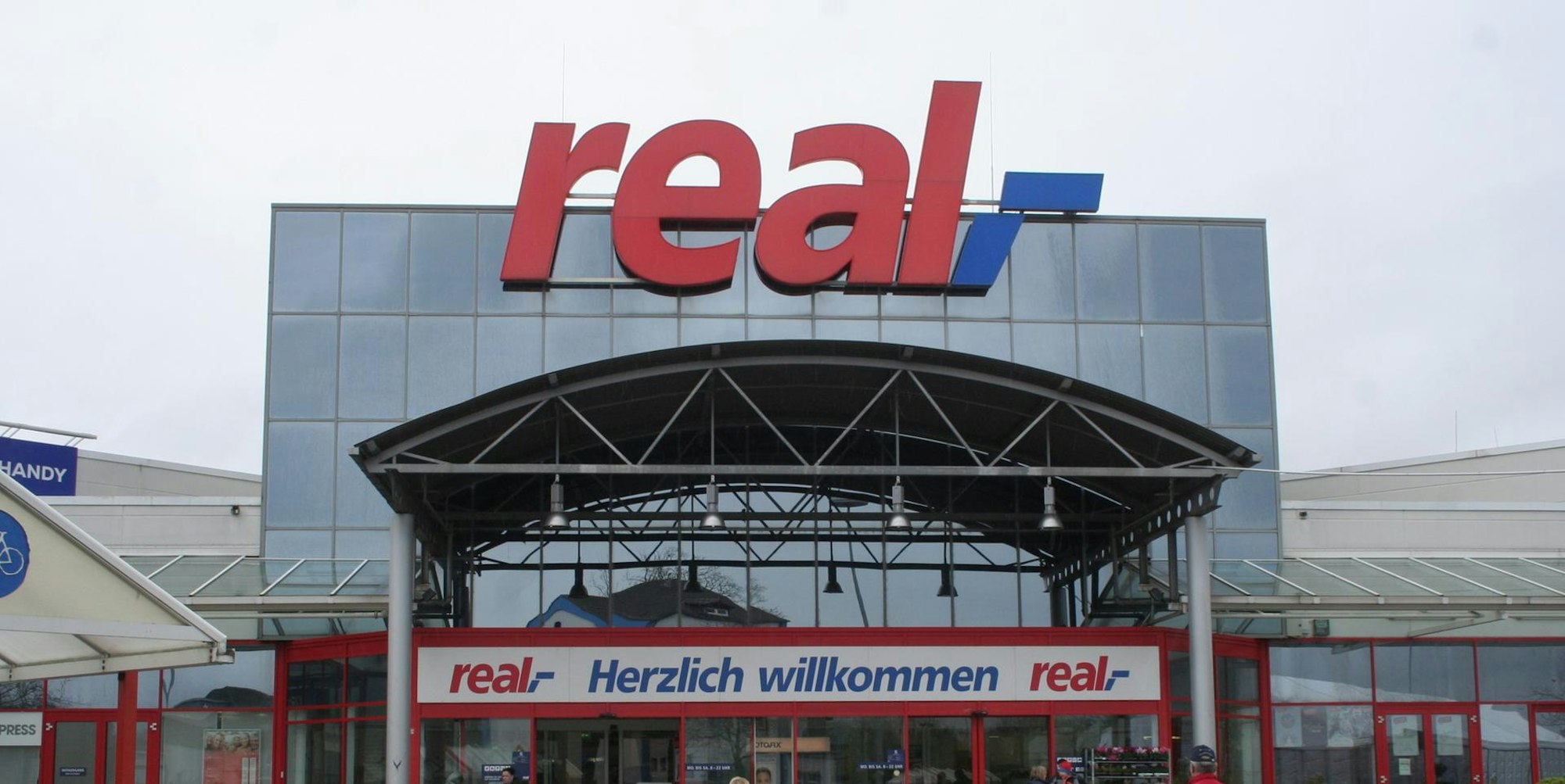 Real-Markt Bedburg Archiv