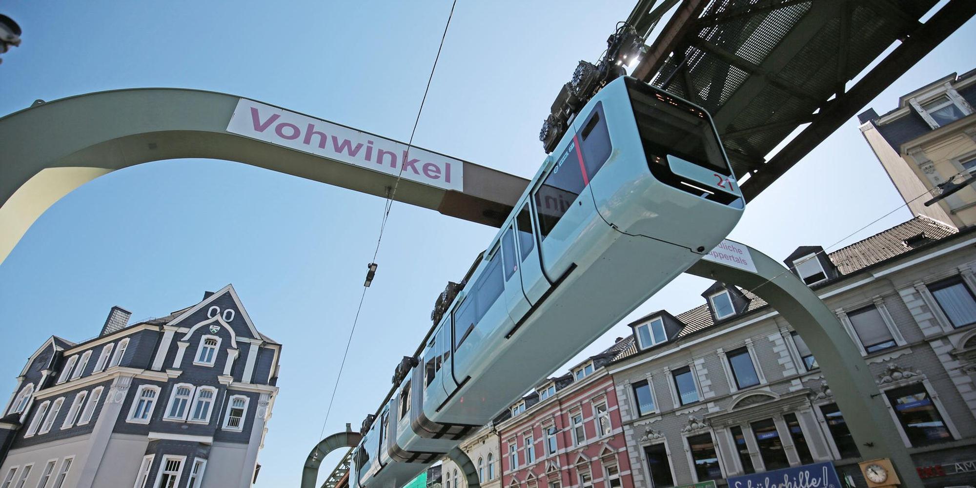Schwebebahn_in_Wuppertal