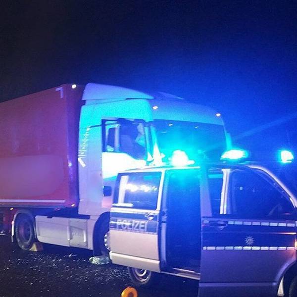 Lkw auf Autobahn gestoppt