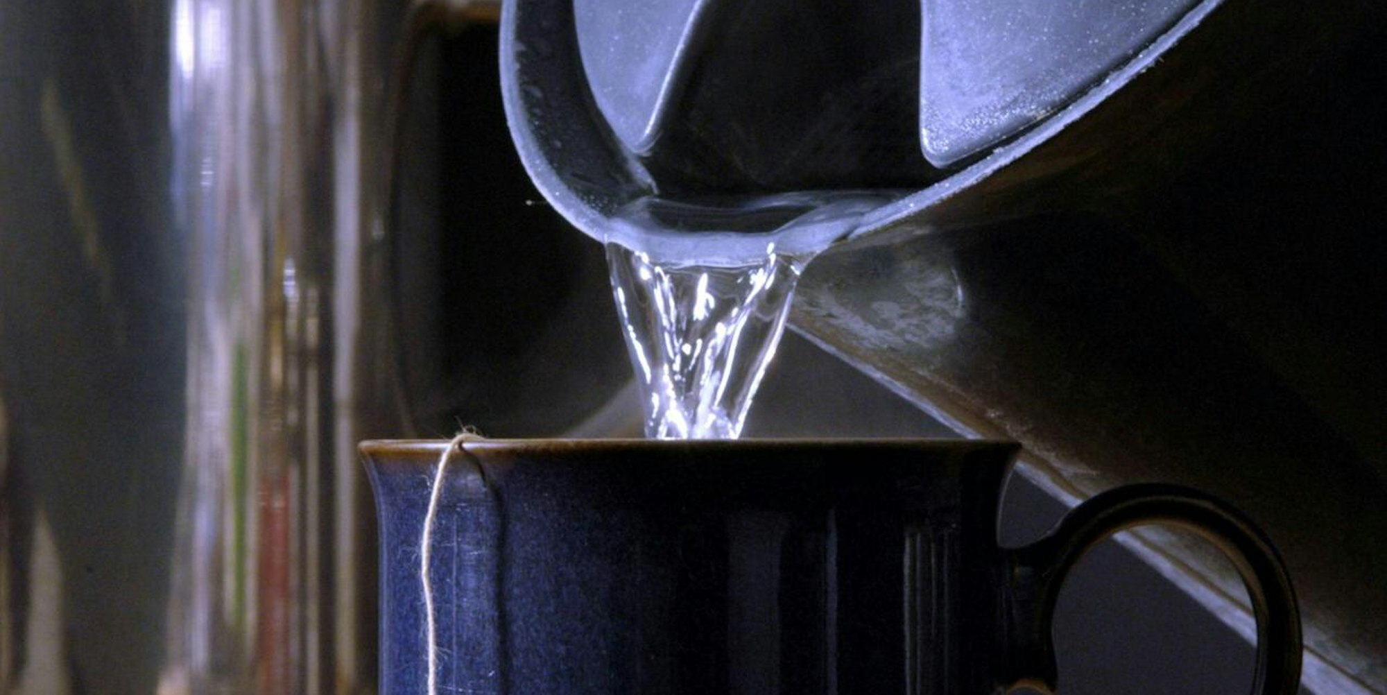 Wasserkocher_Tee_imago