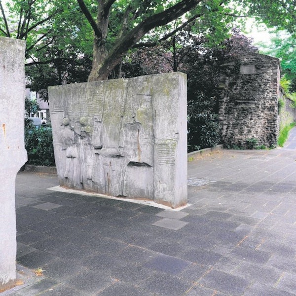 ksta-d-spt_71-106221235