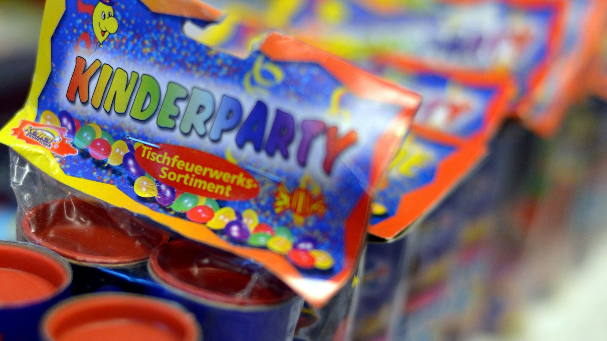 Eine Verpackung mit Tischfeuerwerk.