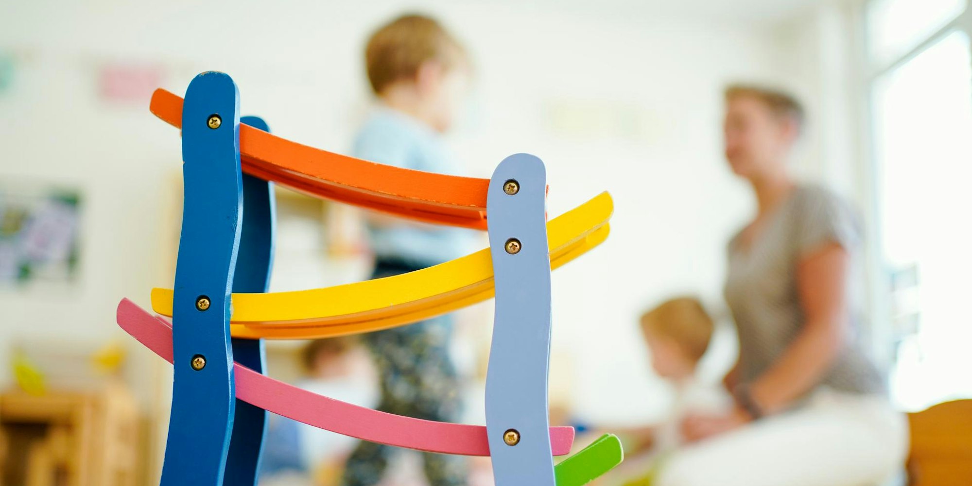 Erzieherin_in_der_Ki_67752236