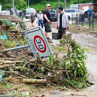 Lanzenbach_Schild_Unwetter