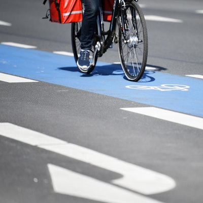 Ueberholabstand_zum_65313295