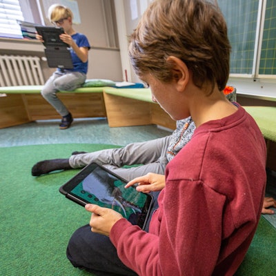 Tablets-in-der-Heliosschule