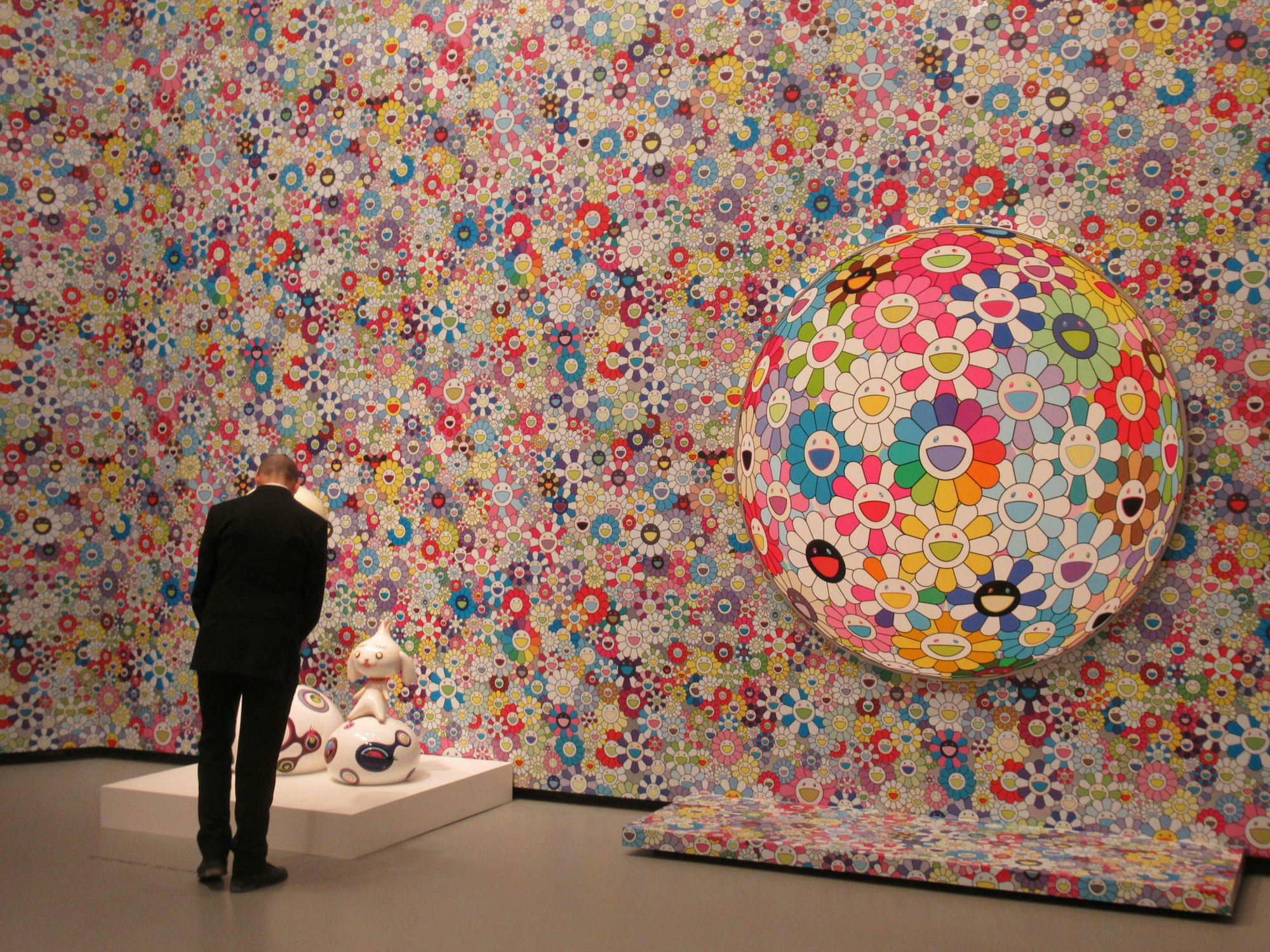 Murakamis Blumenwand