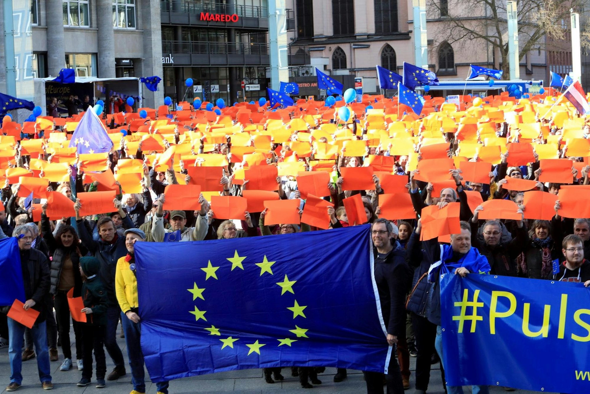 Pulse of Europe Köln 1203117