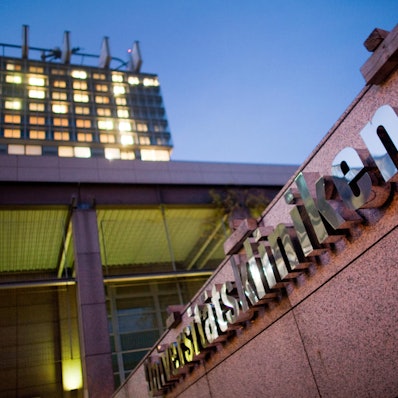 Universitaetsklinik_64506689