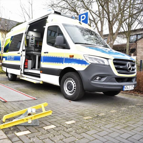 Prüffahrzeug Polizei Euskirchen