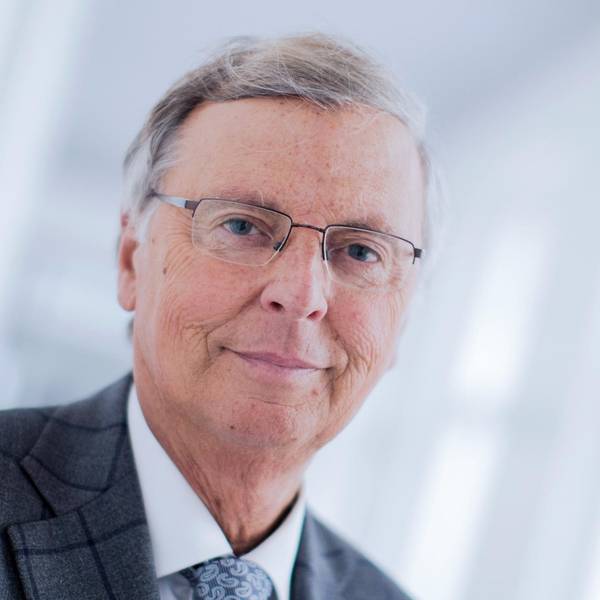 Bosbach Portrait