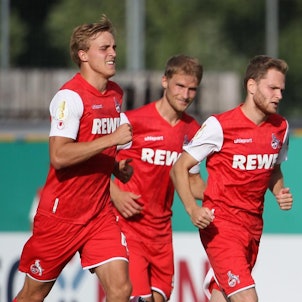 D2A31D06-726C-42CA-9E8E-C49BD6922331