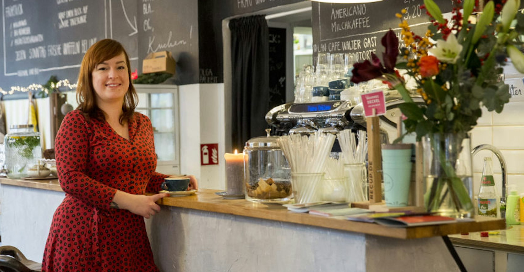 Julia Floß im Café Walter in der Südstadt.