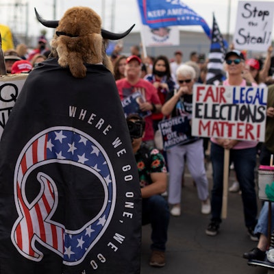 QAnon Trump Anhänger