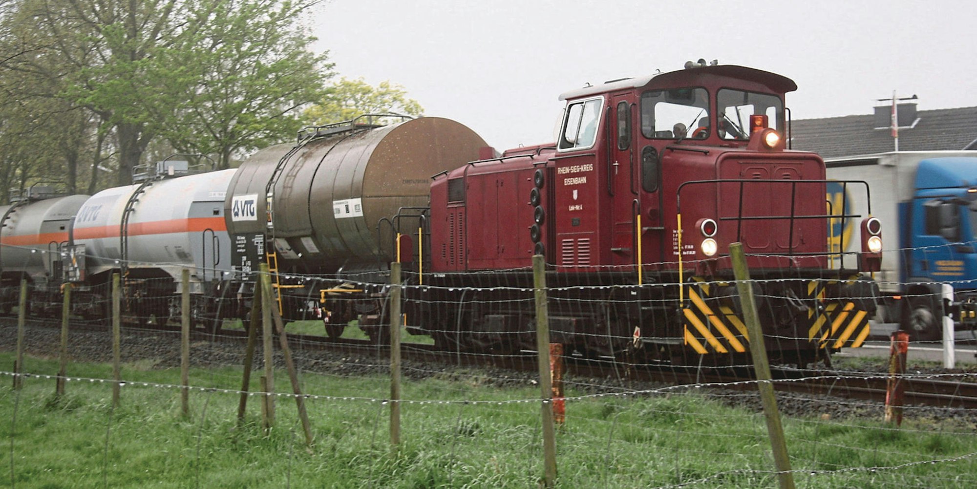 Niederkassel_Bahntrasse