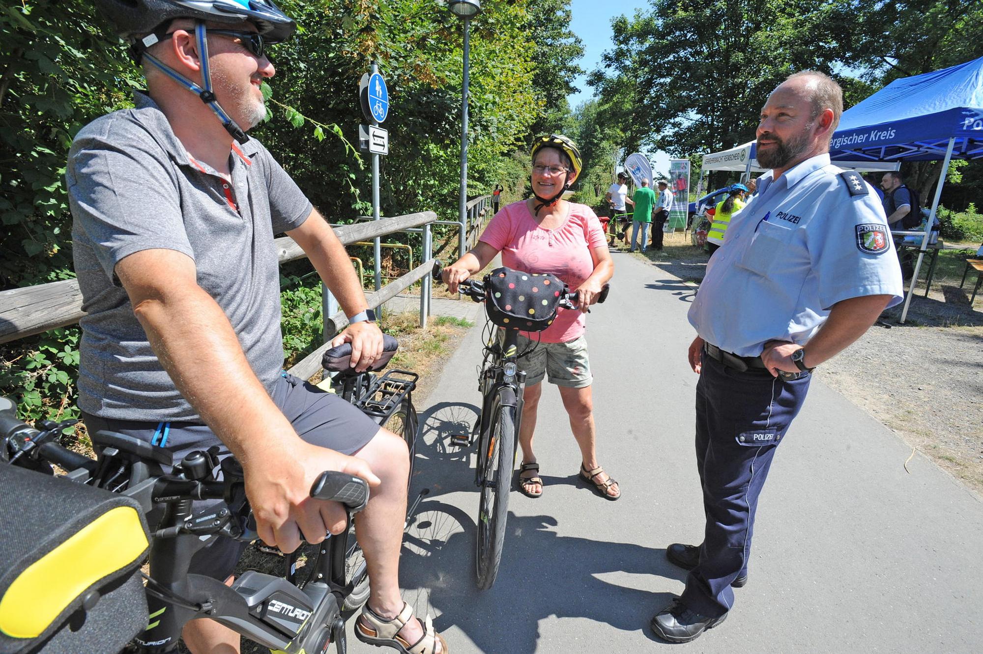 wu-fahrradaktion-balkantrasse_(3)