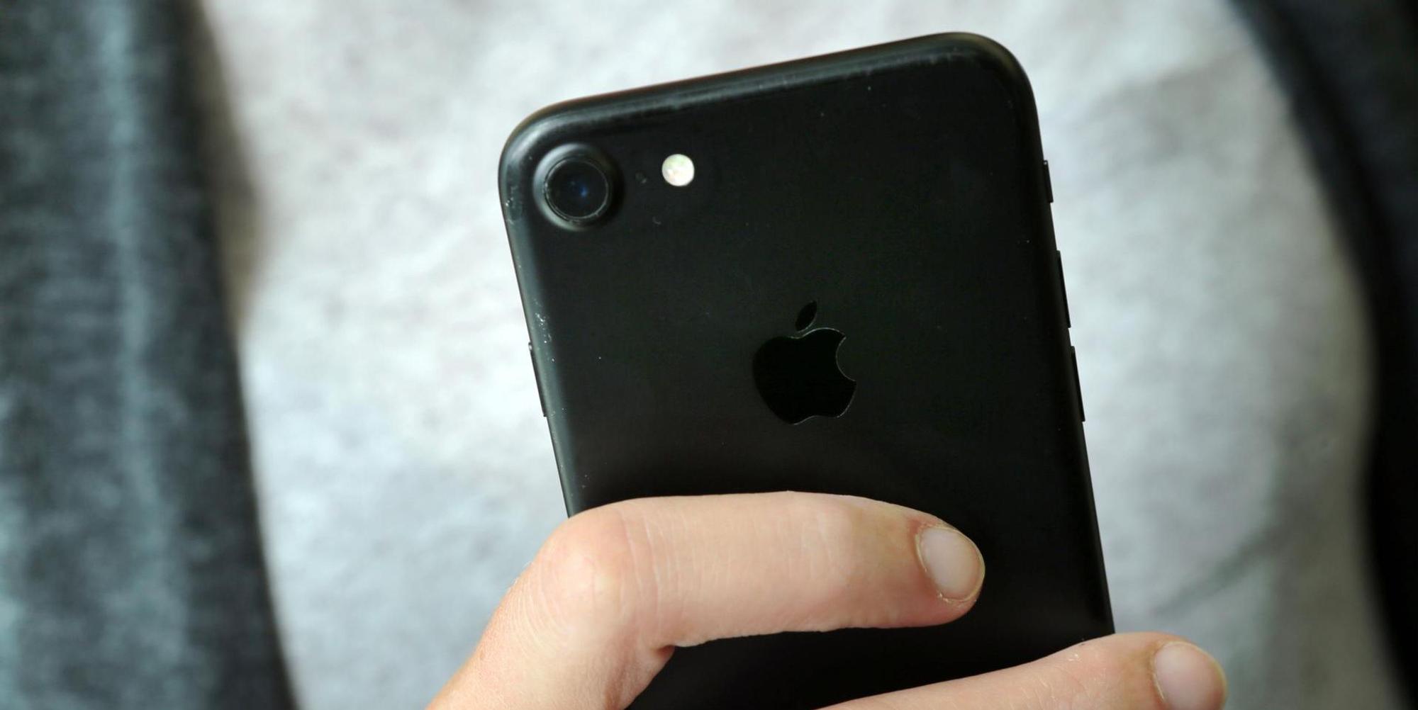 Smartphone DPA Symbolbild 010320