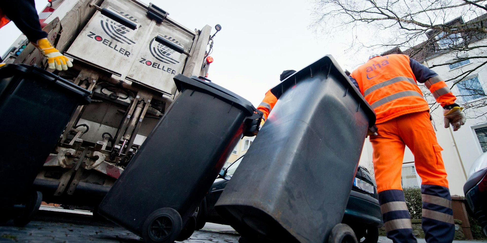 Müllabfuhr Symbol dpa 200819