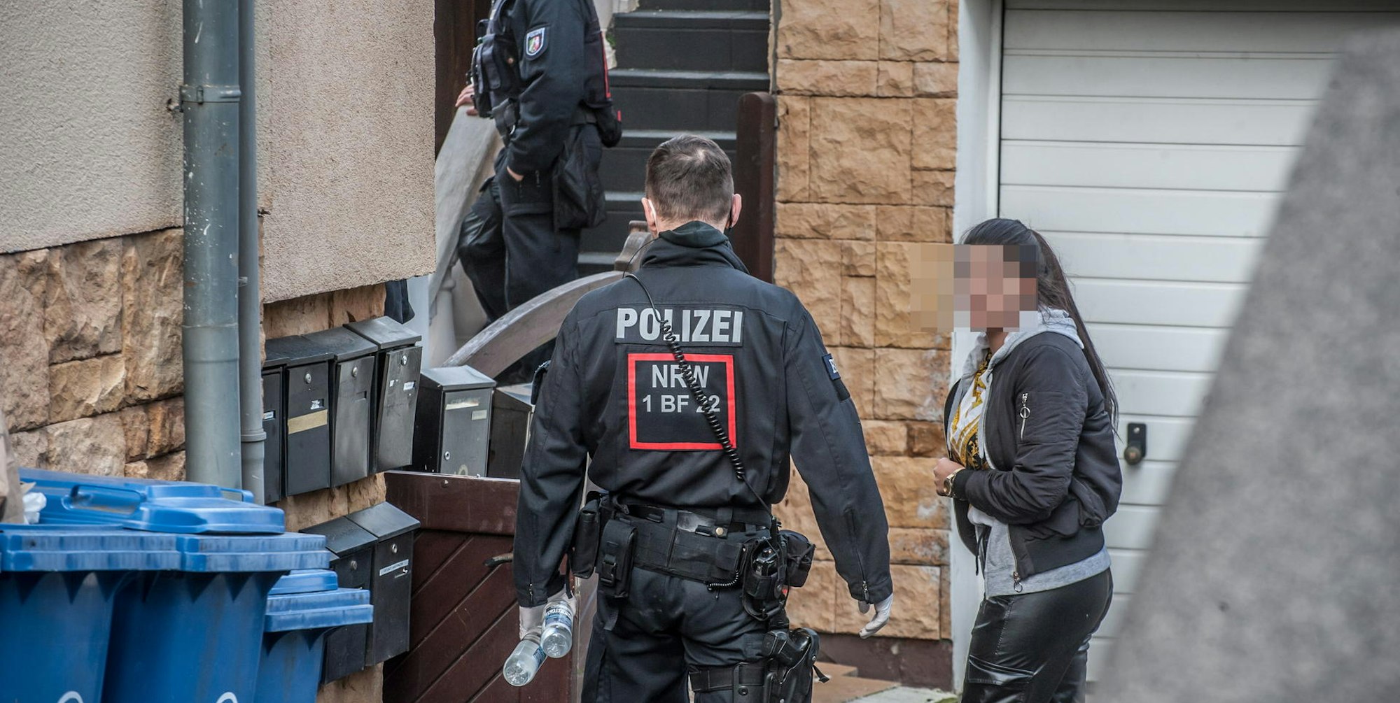 Cannabis Plantage Razzia Leverkusen Bergisch Neukirchen