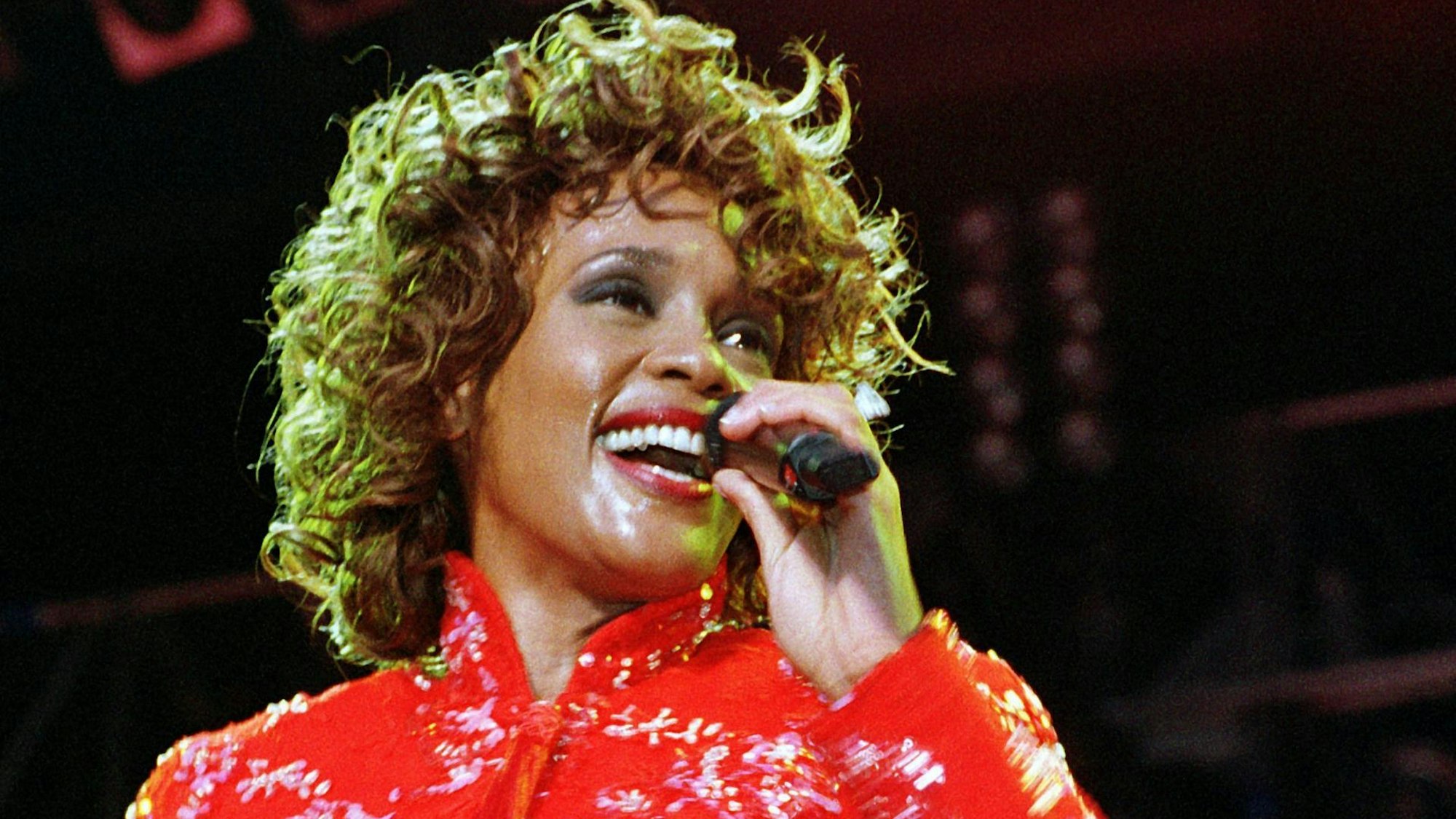 Whitney Houston wurde in den 1980er Jahren zum Superstar.