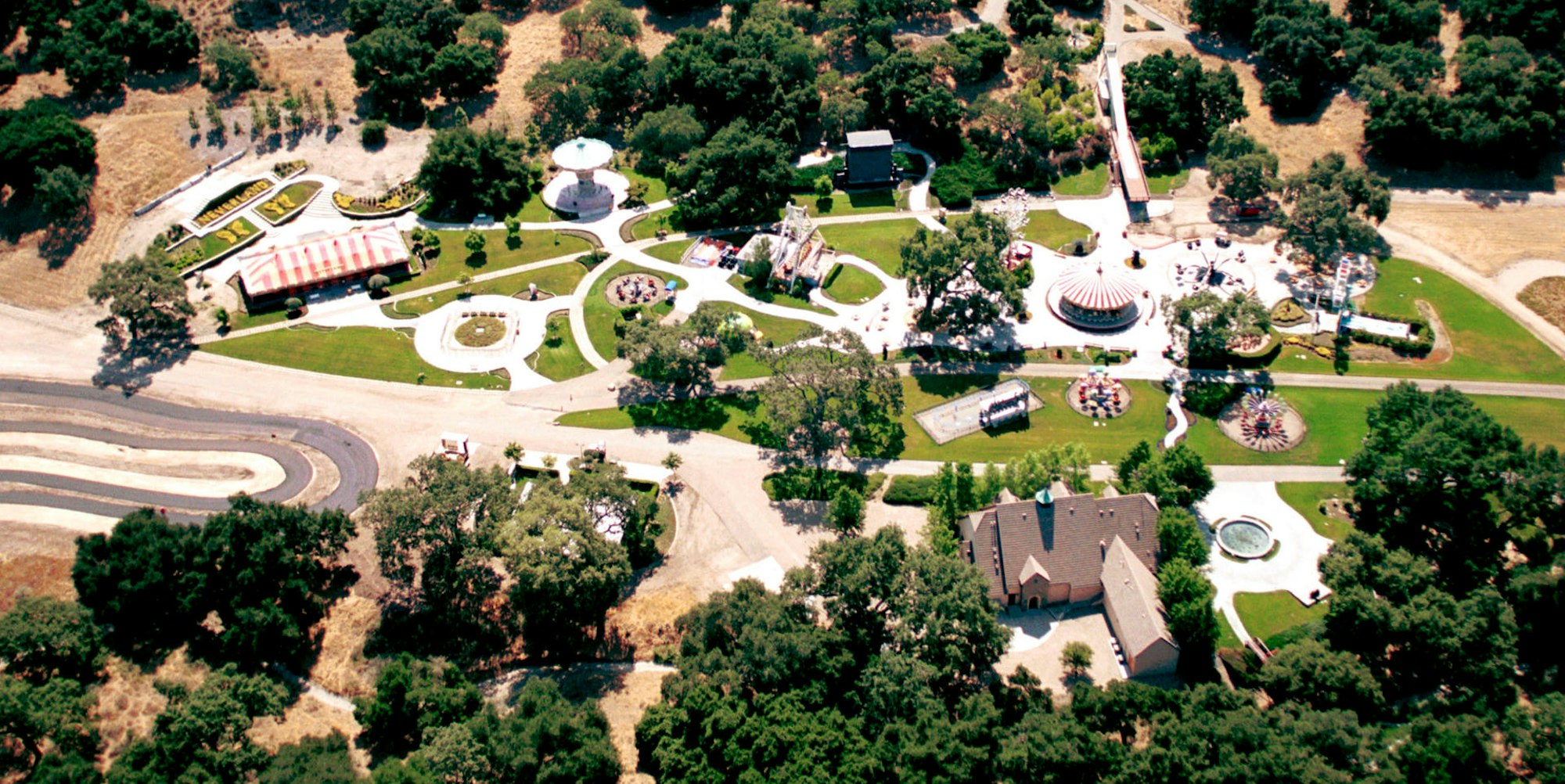 Neverland-Ranch von oben 2001