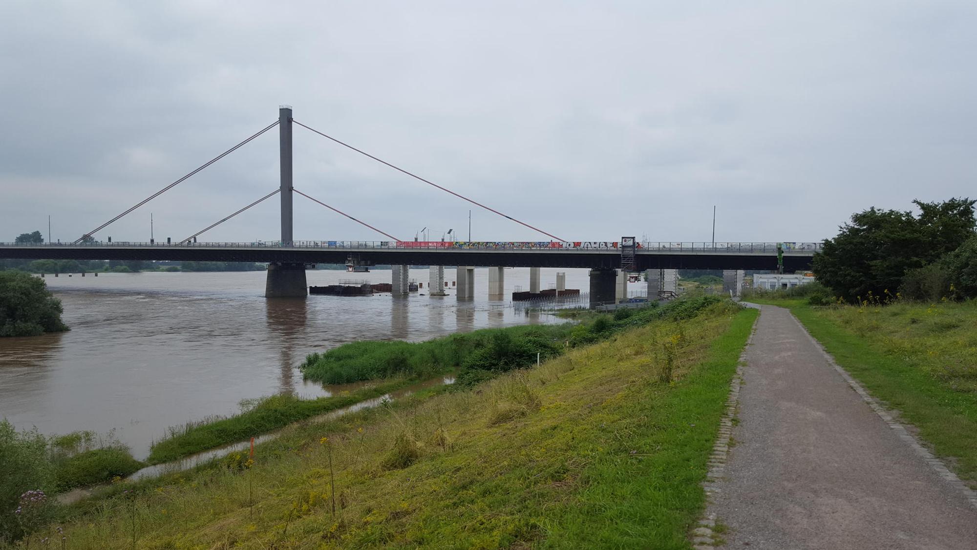 A1 Brücke aga