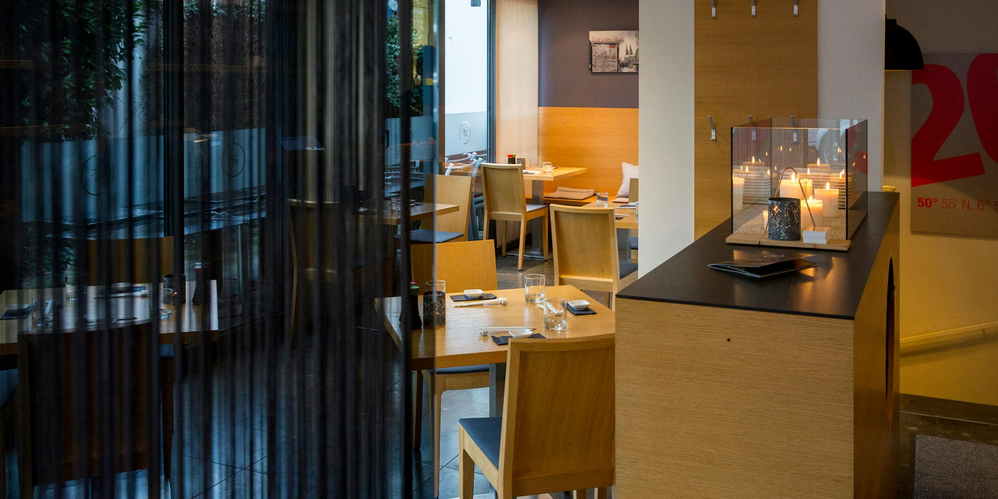 sushi innen vorhang strassfeld