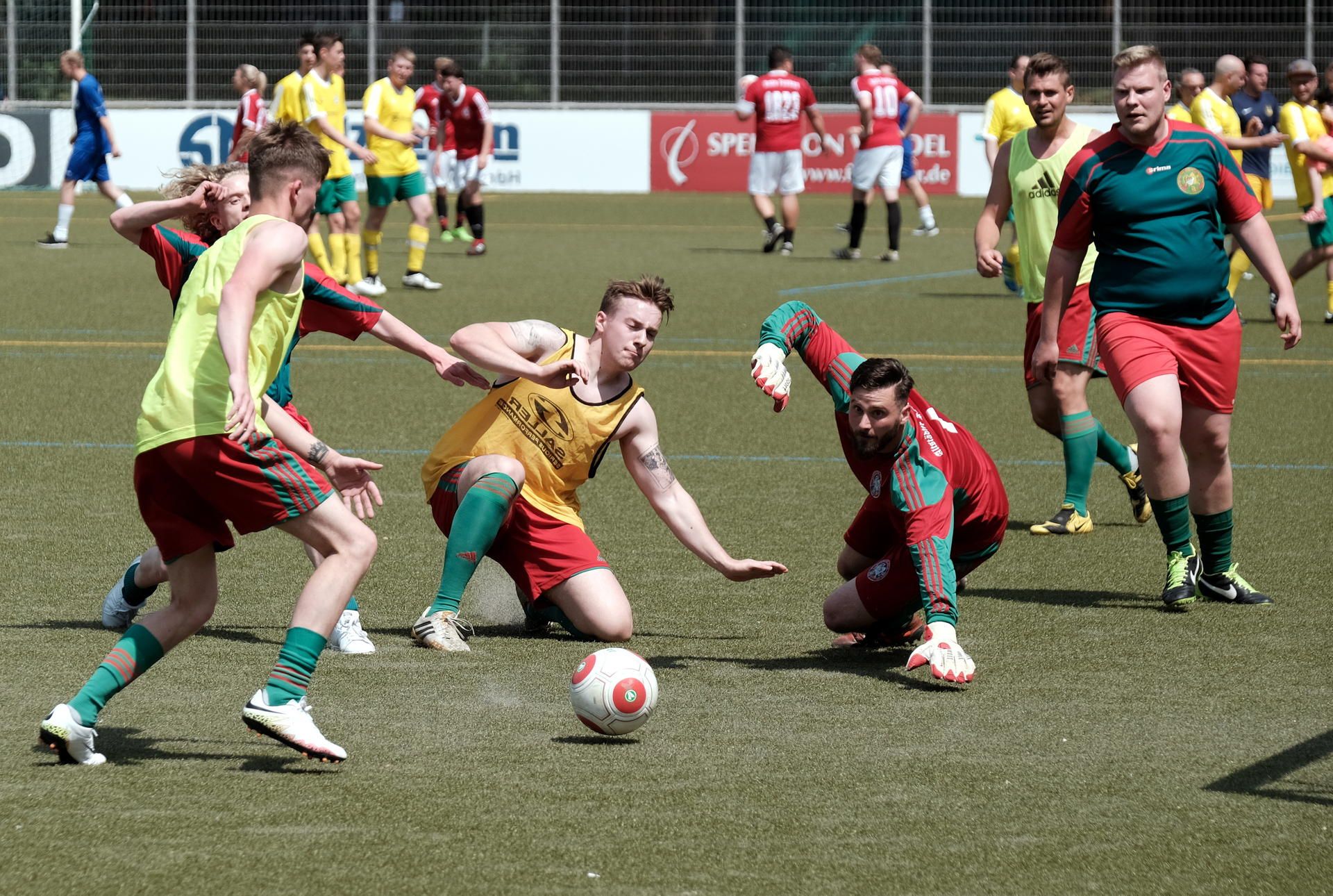 Kickende Karnevalisten
