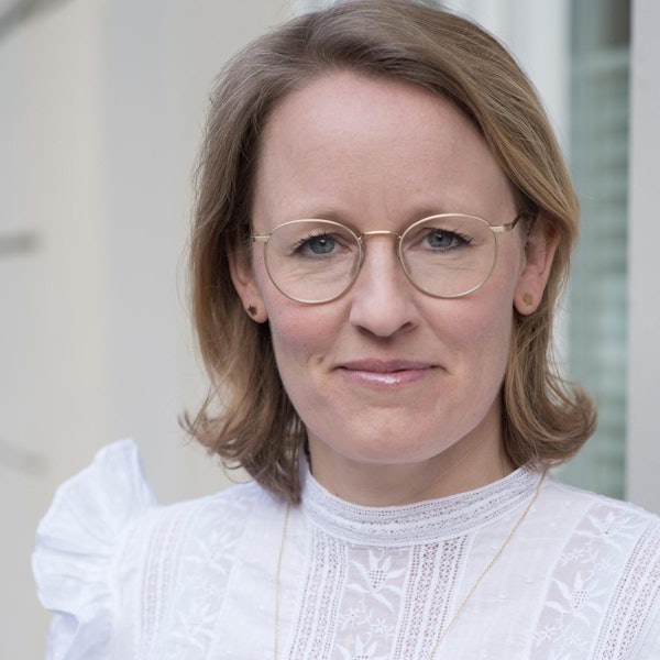 301BBDE3-DE35-4F53-937C-97C61386C097