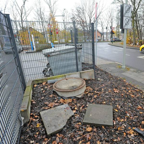 le-tankstelle-zaun(2)