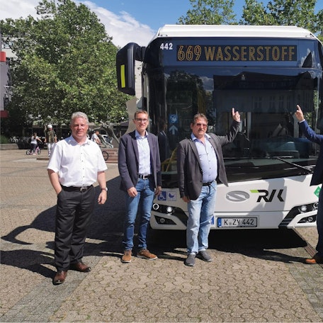 20220412-wes-wasserstoffbusse-2
